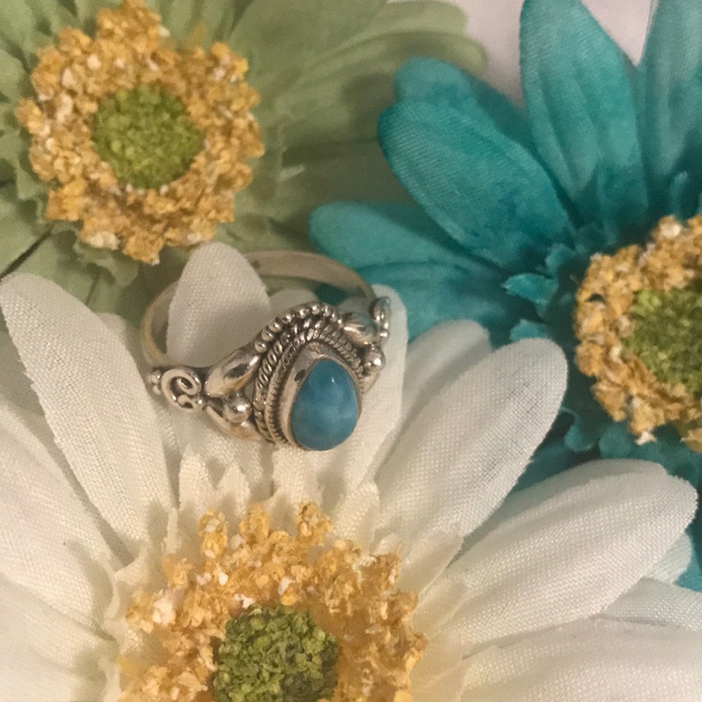 Sterling Silver size 8 Larimar Vintage Ring